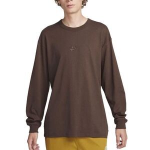 Nike Sportswear Premium Essentials Long Sleeve